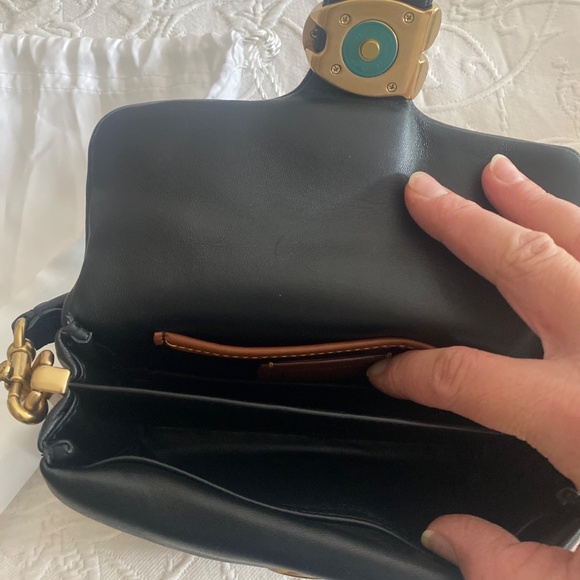 Coach Pillow tabby 18 Black - Picture 4 of 4